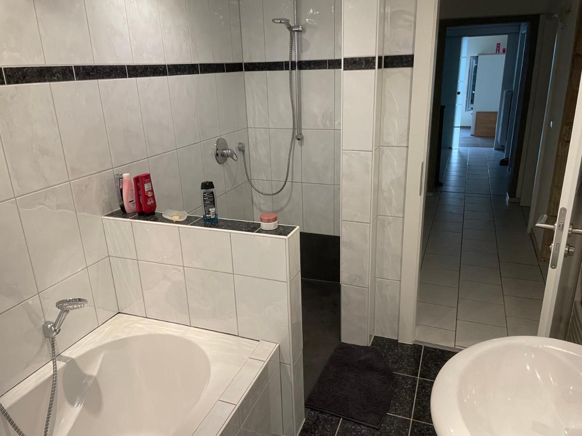 Wohnung Direkt Am Wald 瓦尔施泰因 外观 照片